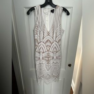 BARDOT Ivory Lace Sheath Dress Size 4/XS